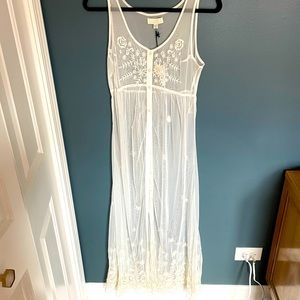 Billabong Designer’s Closet Sheer Maxi Dress- Medium ✨NWT✨